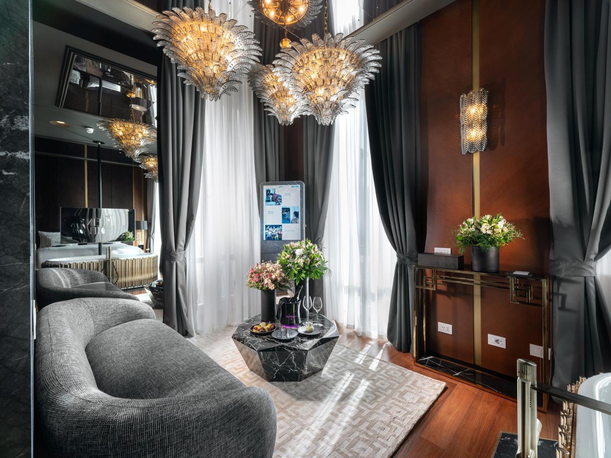 The Plein Hotel - Small Luxury Hotels Of The World ミラノ エクステリア 写真
